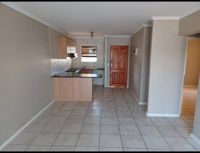 2 BEDROOM PROPERTY TO RENT IN BURGUNDY ESTATE